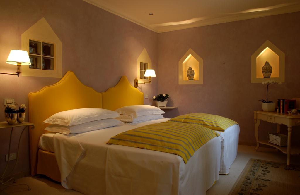 Charming Hotel Dei Chiostri Follina Luaran gambar